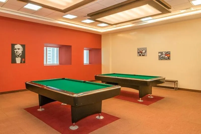 1Br Tropical Vibes Near Skydiving And Beach! Dubai