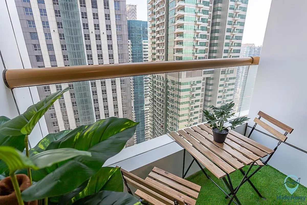 1Br Tropical Vibes Near Skydiving And Beach! Dubai