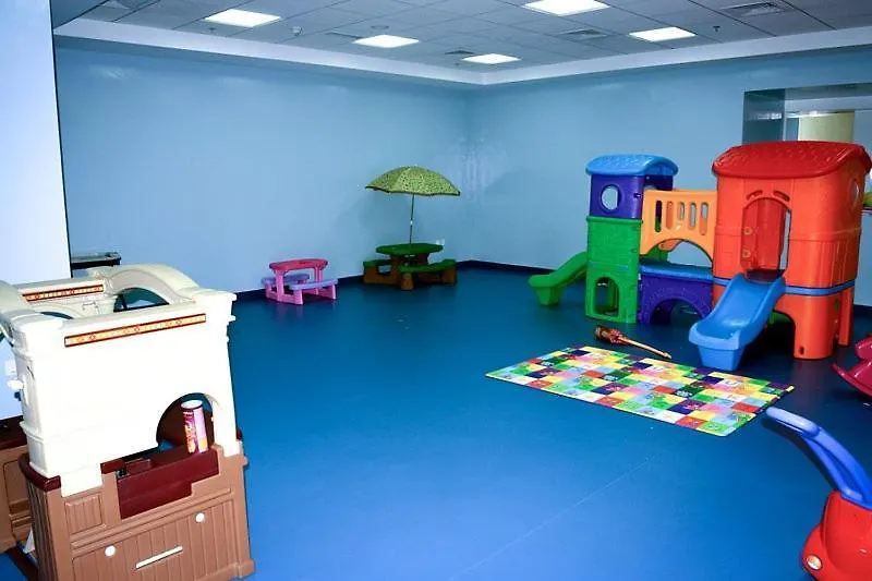 1Br Tropical Vibes Near Skydiving And Beach! Dubai 0*,  United Arab Emirates